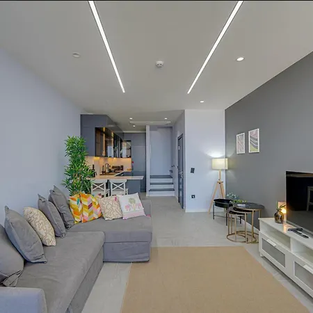 For Large Families, Duplex Villa-302 Vila *